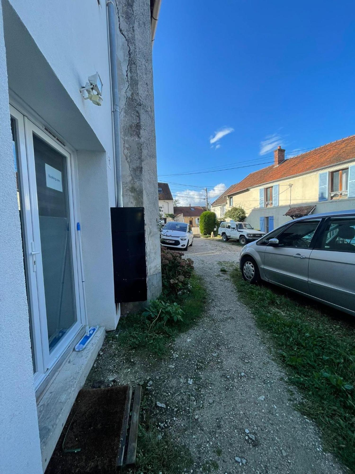 Appartement Villiers Sur Morin Proche De Disneyland Экстерьер фото